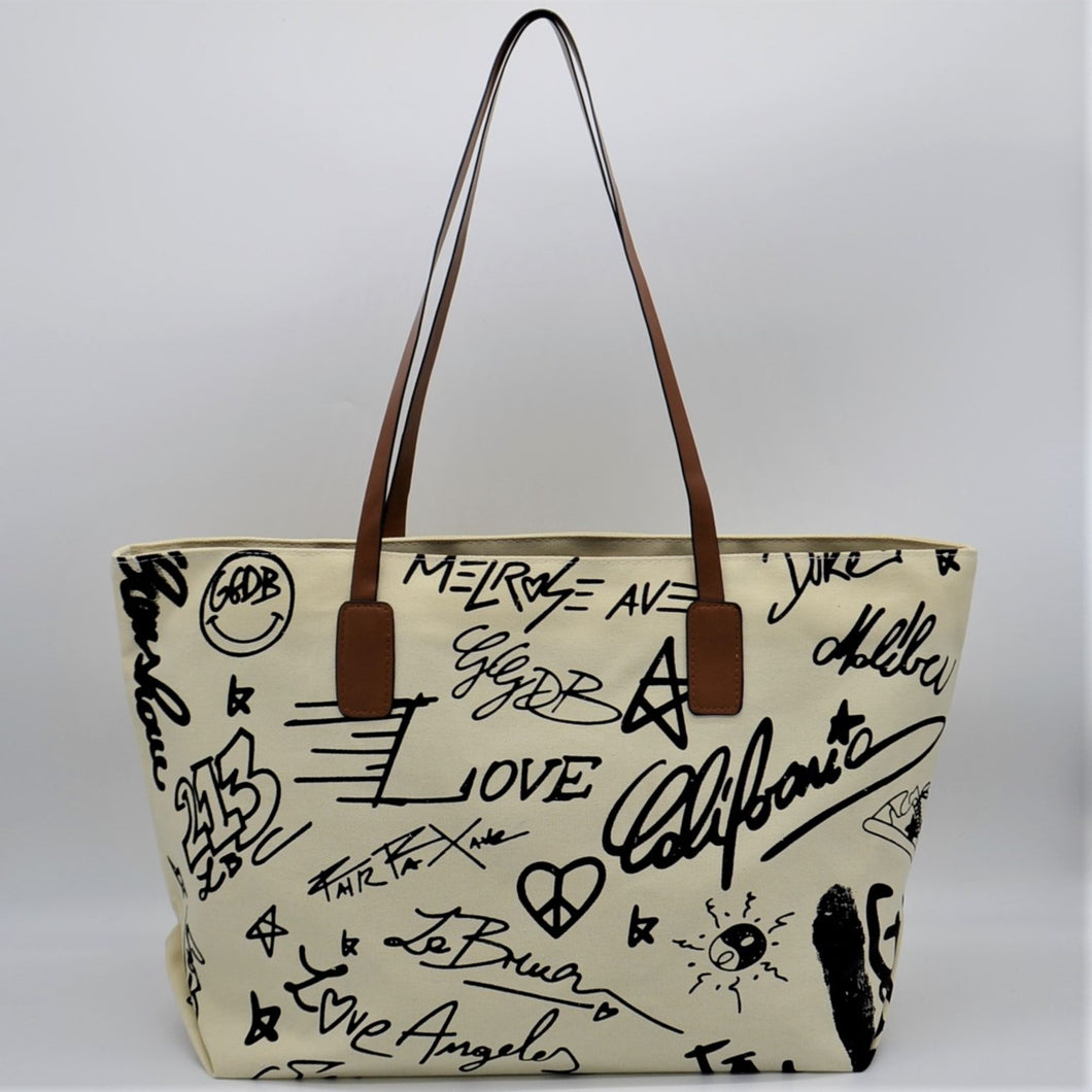 Graffiti Canvas Shoulder Bag BROWN